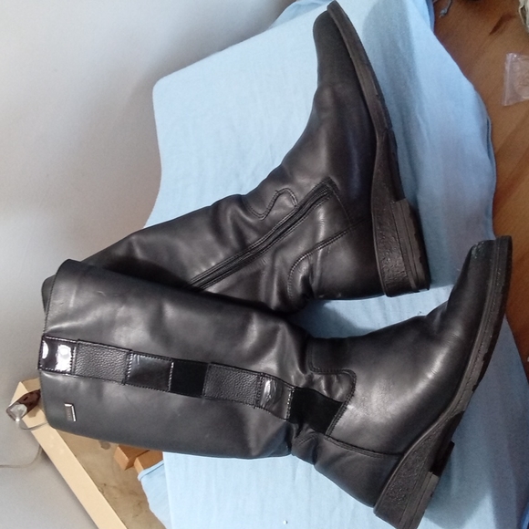 Contours tall boots - Picture 2 of 4